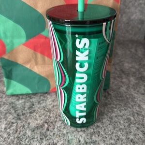 New 2024 Starbucks holiday glass cup 16oz